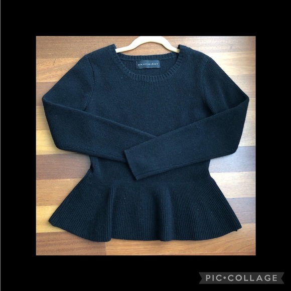 ♦️Angora blend peplum sweater S/M - Picture 1 of 7